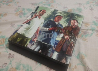 Ps4 slim avec manette original 500gb