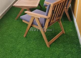 table de jardin et avec chaises