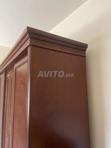 très grand armoir en bois excellent état  - 2