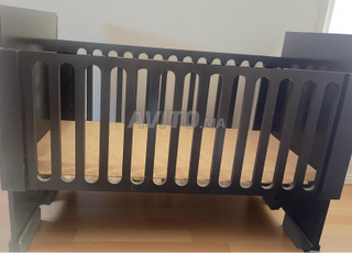 Lit bébé de bonne état 