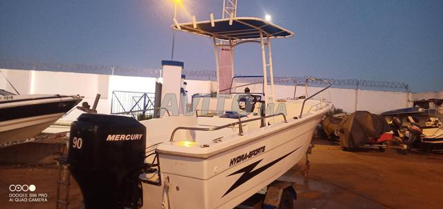 très bon bateau haydra sport américain de 6m  - 2