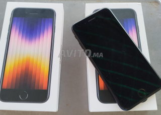 DEUX IPHONE SE (2022) FRANCE 