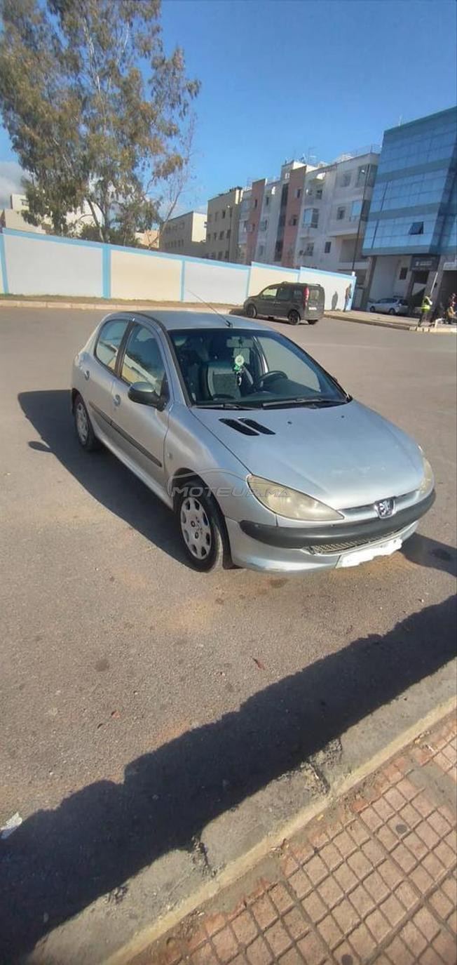 Peugeot 206 Essence Manuelle 2010 à Salé