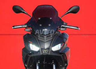 APRILLIA SR GT 200
