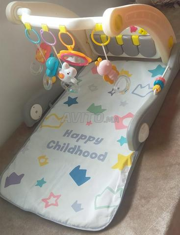 2 en 1 tapis d'éveil et trotteur  - 2