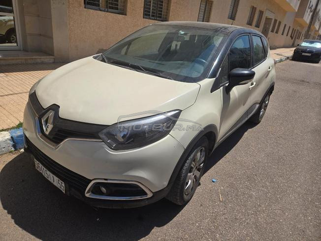 Renault Captur Diesel Manuelle 2014 à Skhirat
