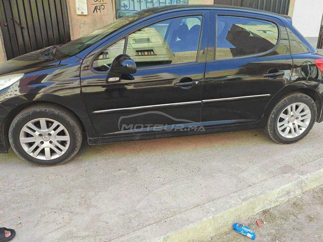 Peugeot 207 en bon état 