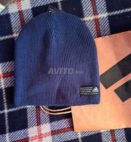 bonnet adidas beanie originals  neuf