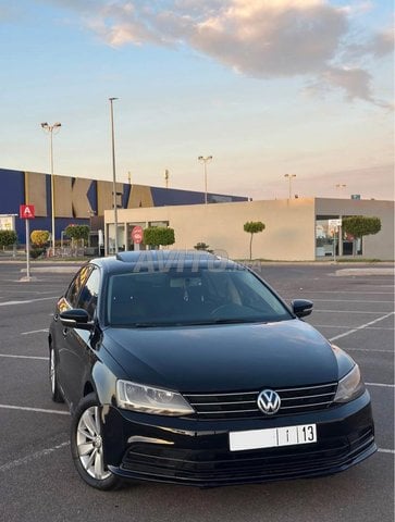 VW JETTA model 2018 2eme main
