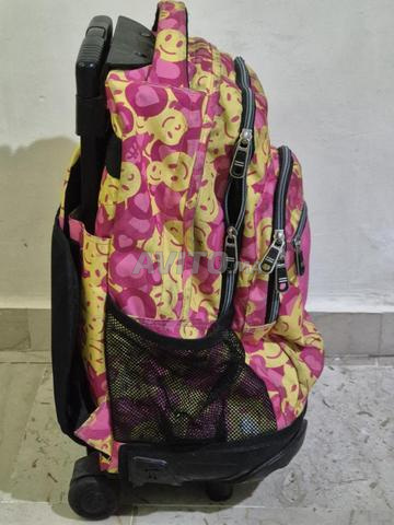 Cartable de marque TOTO en tres bonne état