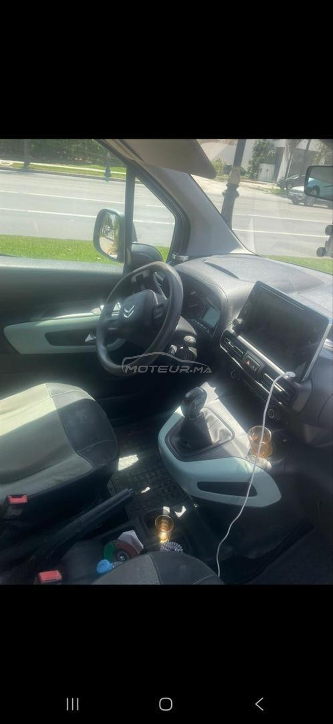 VOITURE CITROËN BERLINGO DE TRÈS BONNE ÉTAT 