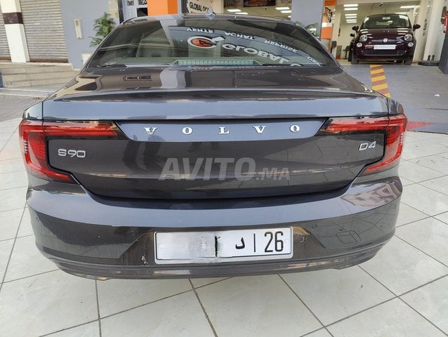 Volvo S90  a vendre en excellent etat