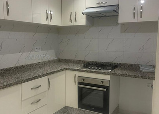 شقة للكراء بحي بيركور 