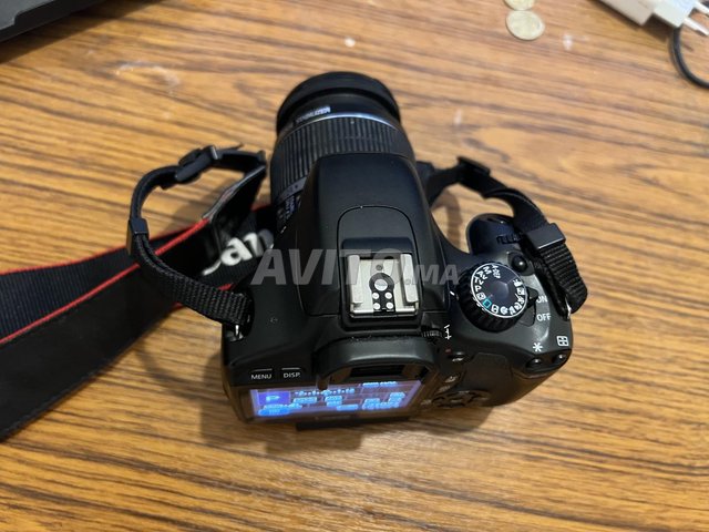 Canon EOS 550D 18-55mm IS Carte Mémoire 128GB