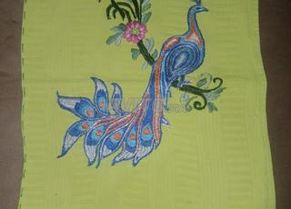 Élégante broderie faite à la main 