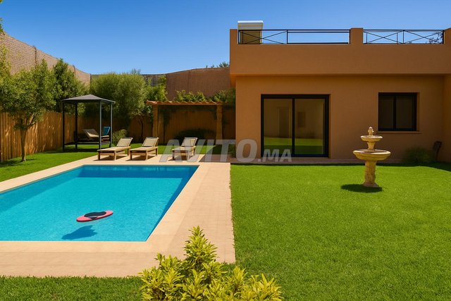 فيلا رائعة مع مسبح بدون جيران