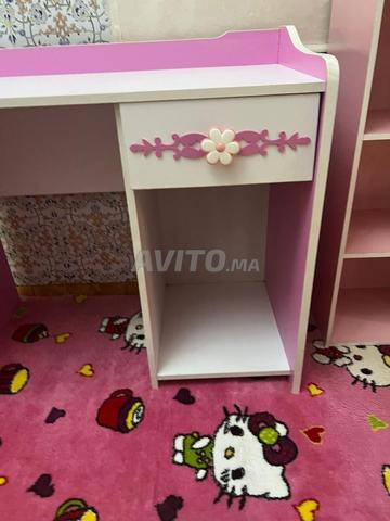 Bureau écolier avec Tapis Hello Kitty - 2
