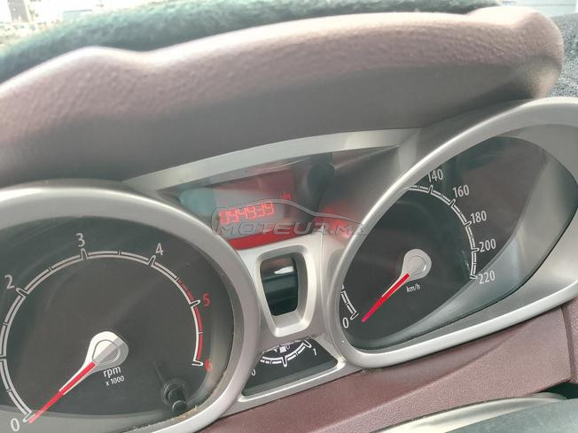 FORD FIESTA TITANIUM 