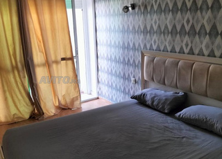 شقة مفروشة 3 غرف قريبة من المحطة