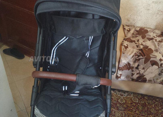 poussette de très bonne état 