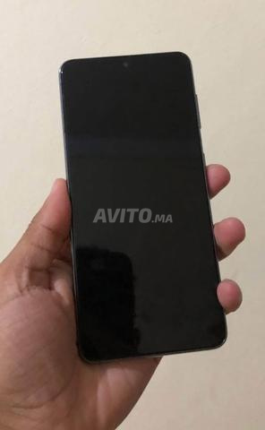 Samsung S21 5g ba9i n9i bzaf - 2