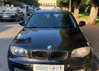 BMW Série 1 Essence Manuelle 2010 à Rabat
