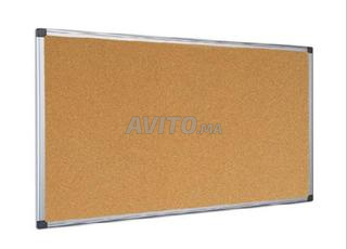 Tableau d’affichage en liège