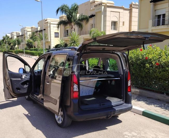 Peugeot partner en très bon état à vendre 