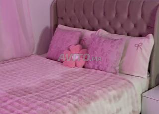 Cadre de lit à vendre 