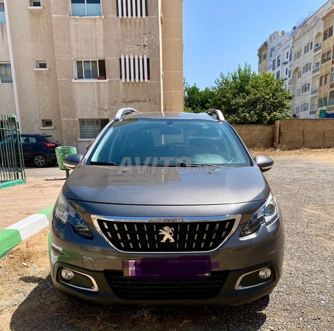 Peugeot 2008 Diesel 2017 à Casablanca