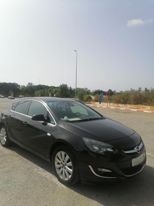 سيارة للببع opel astra 2014 