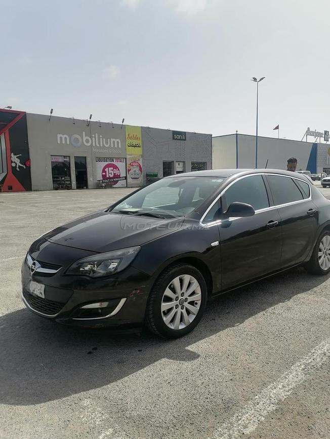 سيارة للببع opel astra 2014 