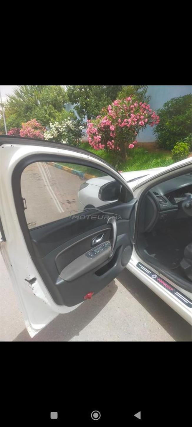 Renault Latitude Diesel Manuelle 2011 à Mohammedia