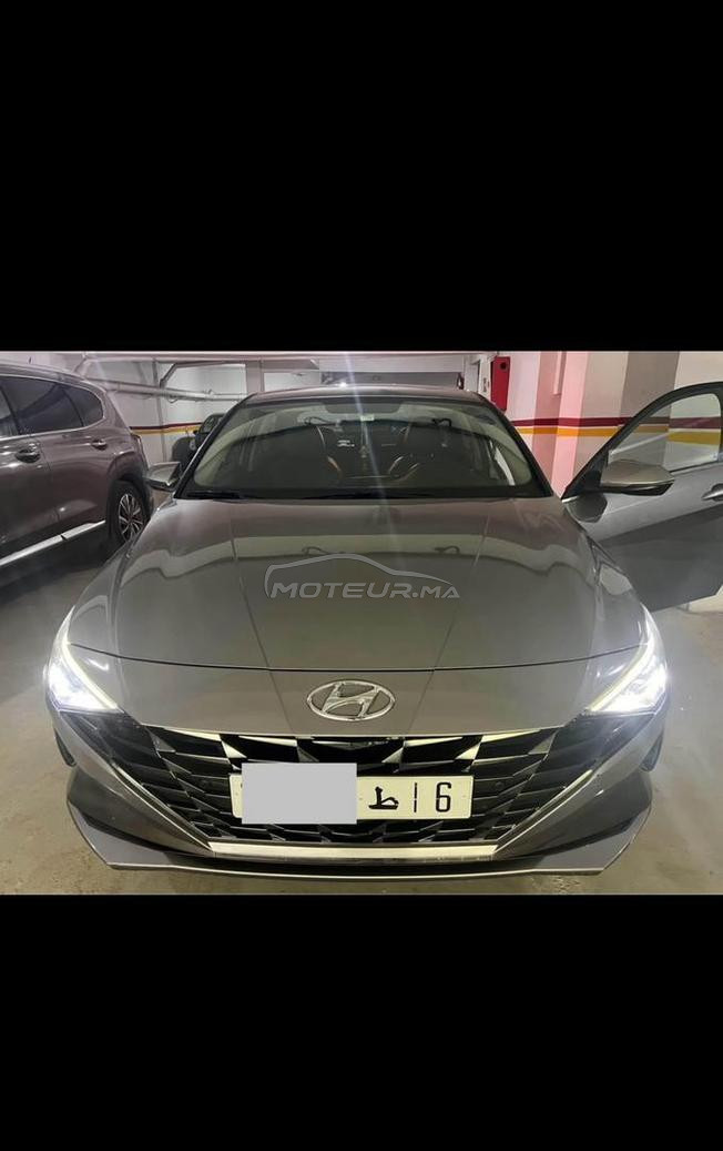 Hyundai elantra hybrid 