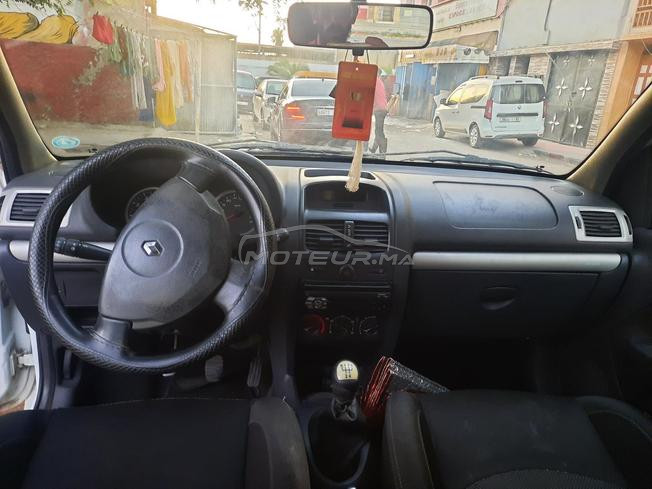Renault Clio Essence Manuelle 2014 à Mohammedia