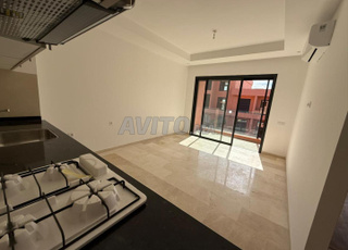 studio a vendre résidence piscine sécurisée 