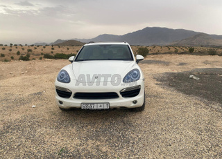Porsche Cayenne 2011 V6 diesel diwana 2012