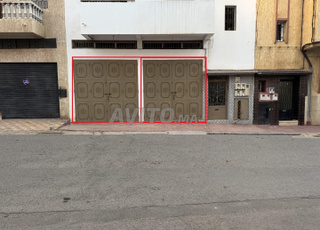 Magasin 39m² à Hay Salam de deux garages