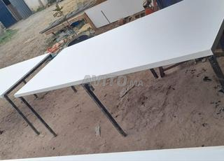 طاولة مثمنة