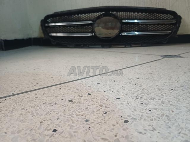 calendre mercedes class E 220 - 2
