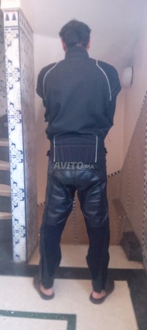 jecket et pantalon de moto