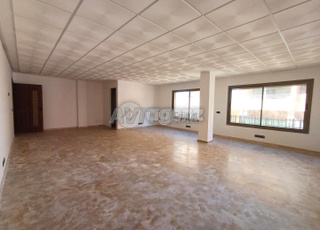 RAK-GU-1136 - Bureau à louer à Ouasis