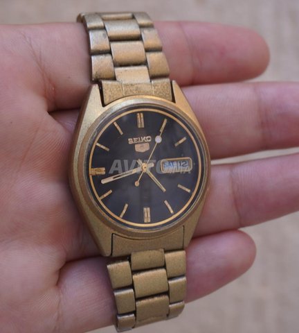 Seiko 5 automatique doré pour hommes 