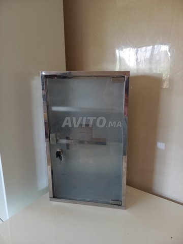 pharmacie murale à vendre 