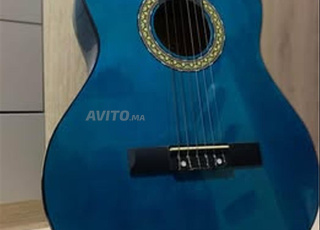 Guitare classique SANTARI