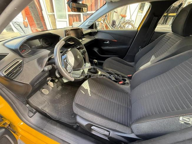 Peugeot 208 très bon état général 