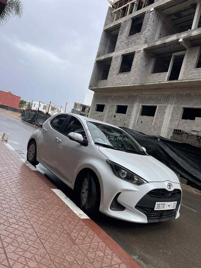 Toyouta yaris model 2022/11
