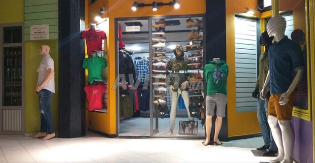 محل تجاري مجهز للبيع فوسط مدينة تازة  النرجس)