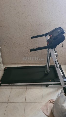  Tapis roulant motorisé, pliable et inclinable.