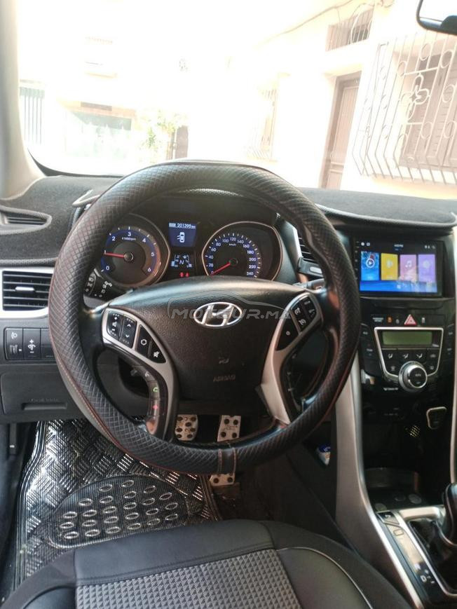 je mets à vendre hyundai I30   model 2016  